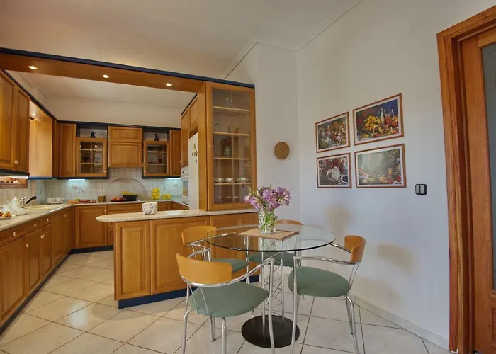 Lidromi Case de vacanță *